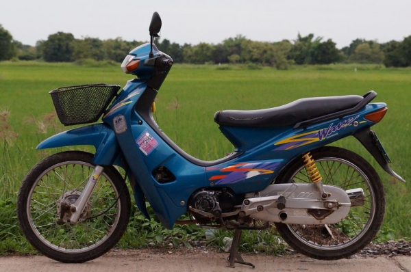 ขาย HONDA WAVE 100 ตัวเก่า เครื่องเดิม ดีมาก สตาทร์มือ ระบบไฟติดครบ เอกสารทะเบียน พร้อมโอน ภาษี พ ร บ 2558