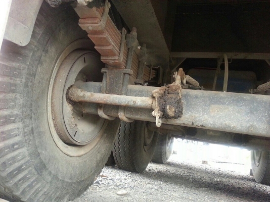 ขายหาง พนัส 3 เพลา แท้. ปี 50 สนใจติดต่อ 081 - 6079515 ขายหาง พนัส 3 เพลา แท้. ปี 50 สนใจติดต่อ 081 - 6079515