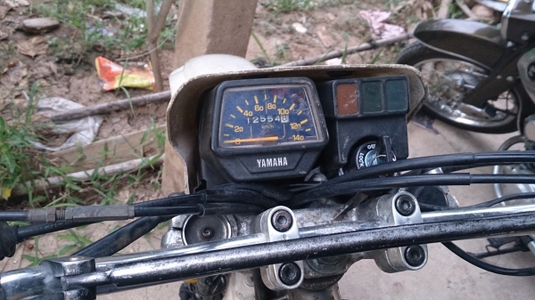 ขาย่yamaha serow 223 สตาทร์ เท้า 28000