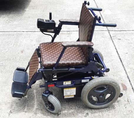 ขายวีลแชร์ไฟฟ้าแบบปรับนอนได้ SUZUKI สินค้าตัวโชว์เพิ่งมาจากญี่ปุ่น