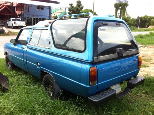 ขายมาสด้าเล็กพร้อมใช้ สีใหม่ ระบบดีทุกจุด มีแอร์ มีเล่มทะเบียน