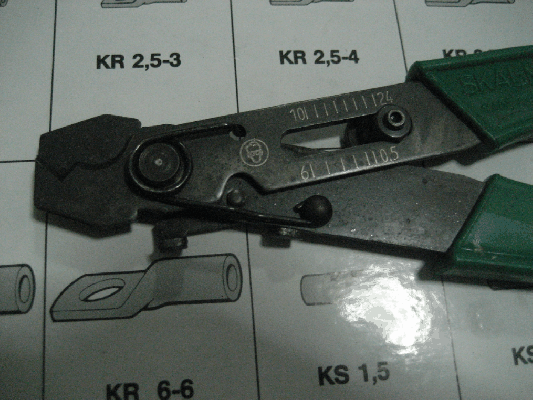 ขายชุดคีมย้ำหางปลาสายไฟระบบตู้ Control ELPRESS PL700 MADE IN SWEDEN.