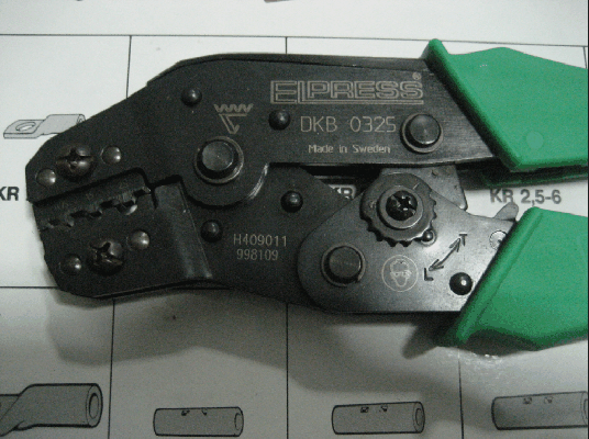 ขายชุดคีมย้ำหางปลาสายไฟระบบตู้ Control ELPRESS PL700 MADE IN SWEDEN.