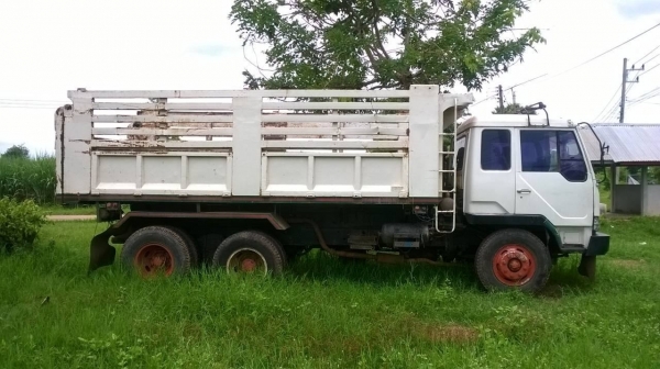 ขาย 10 ล้อดั้ม 2 เพลา FUSO 225K เครื่อง 6D16 195 แรงม้า คัสซีสวย ยางดี ทะเบียนเต็มพร้อมโอน