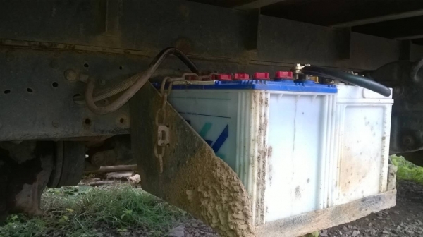 ขาย 6 ล้อ NKR57L วางเครื่อง 4BD1 115 แรงม้า คัสซีสวย กระบะเหล็กยาว 4.30 เมตร ทะเบียนพร้อมโอนครับ