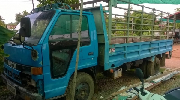 ขาย 6 ล้อ NKR57L วางเครื่อง 4BD1 115 แรงม้า คัสซีสวย กระบะเหล็กยาว 4.30 เมตร ทะเบียนพร้อมโอนครับ