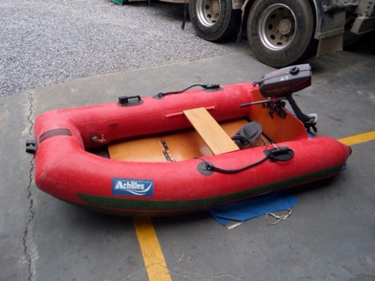 เรือยางพร้อมเครื่อง SUZUKI 2 แรง เก่าญี่ปุ่น ราคา 17,500