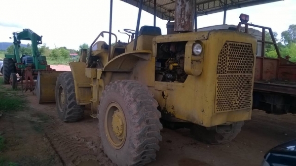 ขายรถตัก CAT 950 สภาพพร้อมใช้ รถใช้งานอยู่ทุกวัน เจ้าของมีหลายคันครับ ราคาต่อรองได้