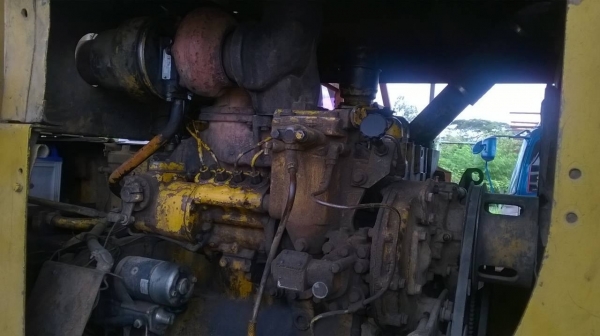 ขายรถตัก CAT 950 สภาพพร้อมใช้ รถใช้งานอยู่ทุกวัน เจ้าของมีหลายคันครับ ราคาต่อรองได้