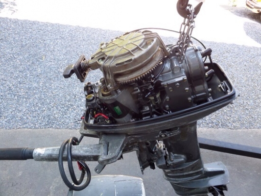 เครื่องเรือ SUZUKI 25 แรง นำเข้าจากญี่ปุ่น เครื่องติดง่ายเดินดี ราคา 29,500