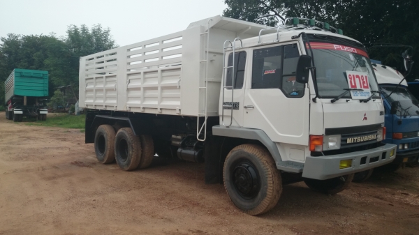ขายรถ10 ล้อ 2เพลา MISZU   FUSO  หลงเทอร์โบร์แท้ๆ  220 แรงม้า  FN527M-TF.....