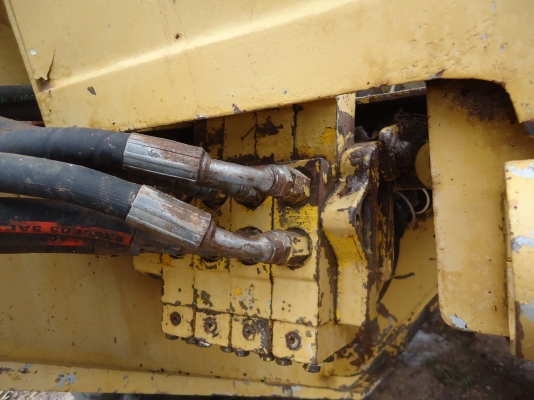 ขายด่วนรถเกรดCAT140G72V760หัวฉีดแฮมเมอร์มีเล่มทะเบียน ขายด่วนรถเกรดCAT140G72V760หัวฉีดแฮมเมอร์มีเล่มทะเบียน