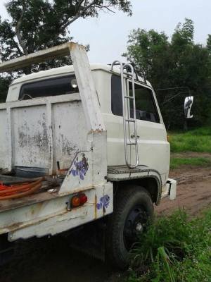 ***ขายแล้วครับขอบคุณ Truck2hand ขายเทเลอร์เพลาเดียว10ล้อหางขึ้นรถเกี่ยว/แบคโฮ200 ISUZU JCM วางเครื่อง6BG1-175แรง เครื่องแน่นแรง อึด เกียร์ดีไม่มีหลุด ช่วงล่างใหญ่ เพลาเดียว FUSO คัสซีดี สวย มีบวมซับในบ้างนิดหน่อย ห