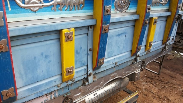 ***ขายแล้วครับขอบคุณ Truck2hand ขาย6ล้อสวยๆ เดิมบางสุดๆ 115 ยอดนิยม ISUZU 115 NPR59LU5M แก้มเหลืองห้างแท้ ปี36 เครื่องเดิมเกียร์เดิม เครื่อง4BD1-115แรง ฝาดำ แห้งๆ แรงดีไม่เยิ้มไม่หลวม เกียร์ดีไม่หลุดไม่หอน ใช้งานน้อยไมล์ 12x,xxx กม. ช่วงล่างเดิมๆ6น็อตหน้า ***ขายแล้วครับขอบคุณ Truck2hand ขาย6ล้อสวยๆ เดิมบางสุดๆ 115 ยอดนิยม ISUZU 115 NPR59LU5M แก้มเหลืองห้างแท้ ปี36 เครื่องเดิมเกียร์เดิม เครื่อง4BD1-115แรง ฝาดำ แห้งๆ แรงดีไม่เยิ้มไม่หลวม เกียร์ดีไม่หลุดไม่หอน ใช้งานน้อยไมล์ 12x,xxx กม. ช่วงล่างเดิมๆ6น็อตหน้า