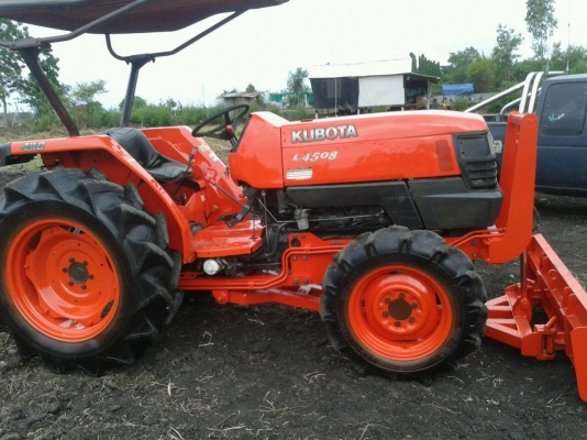 คูโบต้า L4508 อุปกรณ์ใบดันหน้า และ ผานพรวน