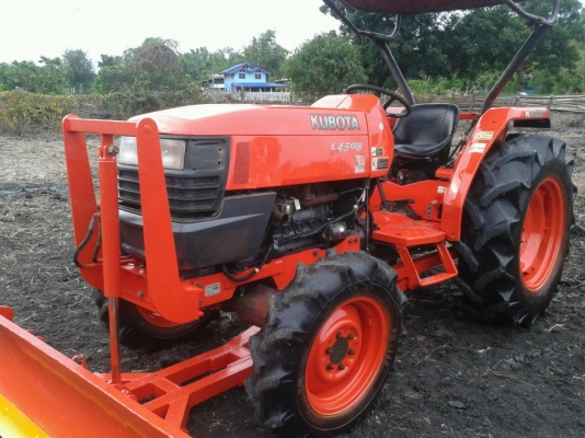 คูโบต้า L4508 อุปกรณ์ใบดันหน้า และ ผานพรวน