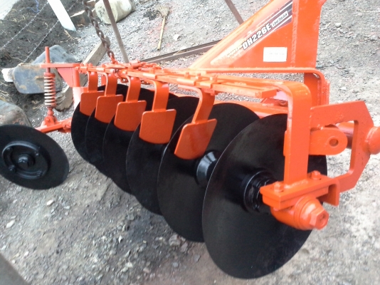 คูโบต้า L4508 อุปกรณ์ใบดันหน้า และ ผานพรวน