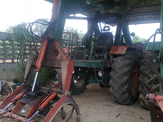 รถคีบหลัง ฟอร์ด 6600 เกียร์ทอร์ค สามารถเกษตรยนต์น มีทะเบียน