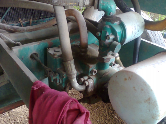 รถคีบหลัง ฟอร์ด 6600 เกียร์ทอร์ค สามารถเกษตรยนต์น มีทะเบียน