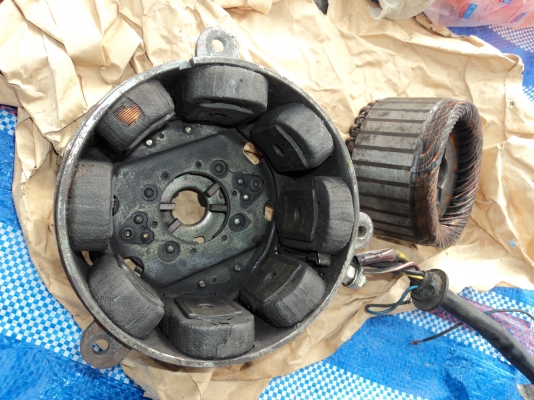 ขอบคุณ พ.เสือ ฝากขาย ทุ่น k-125+ คัดเอ็าท์ ราคาถูกมาก สนใจโทร.081-005-8785