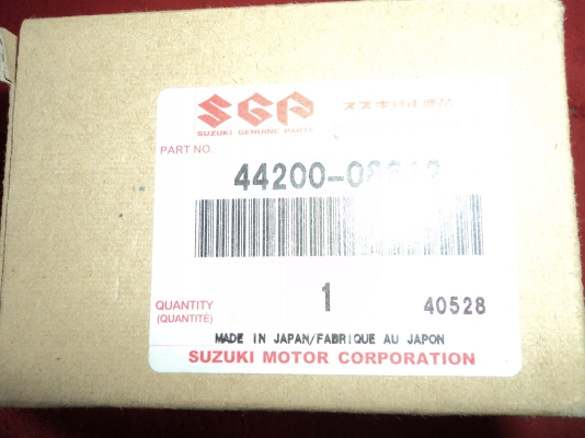 ขอบคุณ พ.เสือ ฝาปิดถังน้ำมันแท้ K-125  สนใจโทร.081-005-8785