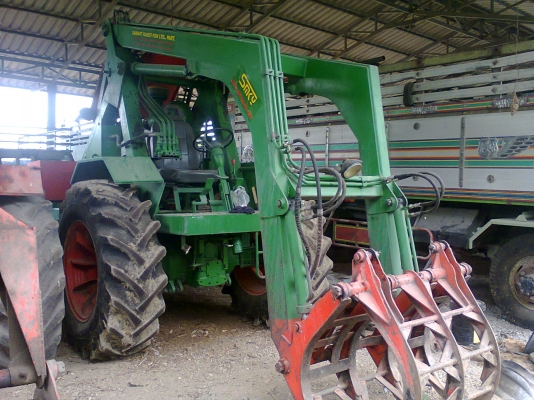 รถคีบหลัง ฟอร์ด 6100 เกียร์ทอร์คมีทะเบียน