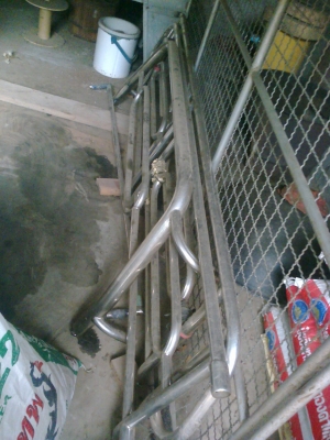 ขายหลังคารถกะบะตอนเดียวพร้อมคอกแสตนเลส ซื้อมาใหม่ๆยังไม่ใช้งาน ขายทิ้งเกะกะที่วางปุ๋ย ขายหลังคารถกะบะตอนเดียวพร้อมคอกแสตนเลส ซื้อมาใหม่ๆยังไม่ใช้งาน ขายทิ้งเกะกะที่วางปุ๋ย