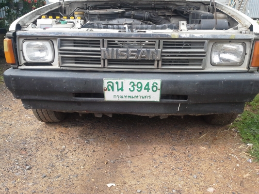 ขาย นิสสัน big m สภาพดี คัสซีสวย เอกสารพร้อมโอน ราคาต่อลองได้ 75000