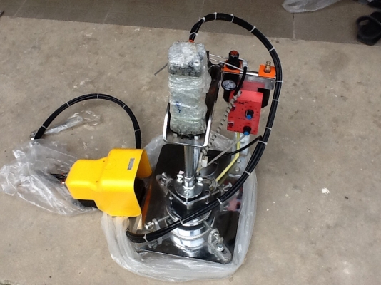 ขายเครื่องอัดกลีบดอก ขายเครื่องอัดกลีบดอก