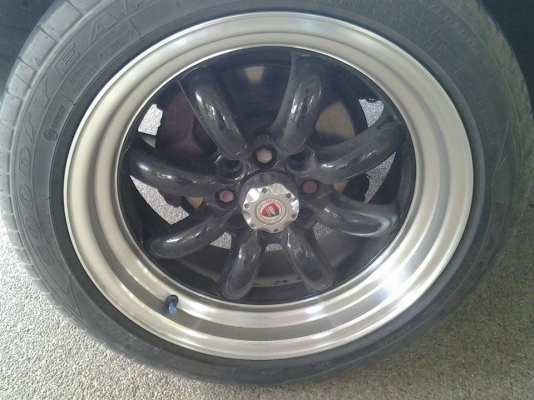 กล้วย 16 หน้า 7.5 หลัง 9 / 4*100-114.3 ใส่ได้หมด