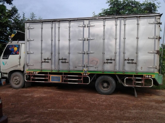 ขาย รถบรรทุก 6 ล้อ HINO ปี39 FC2W 120แรง