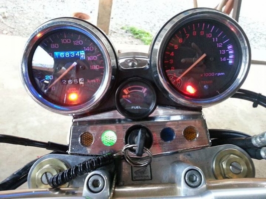 ขาย CB400 ปี98 V.S. อินวอยสรรพสามิตตัวจริง ขาย CB400 ปี98 V.S. อินวอยสรรพสามิตตัวจริง