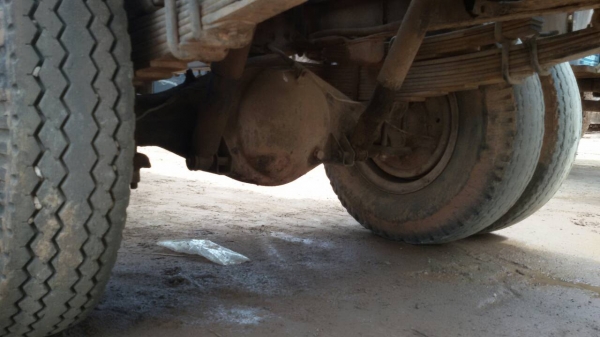 ISUZU KS ดั้ม เครื่อง 4BD1ฝาขาว F หลัง ภาษีเต็ม ISUZU KS ดั้ม เครื่อง 4BD1ฝาขาว F หลัง ภาษีเต็ม