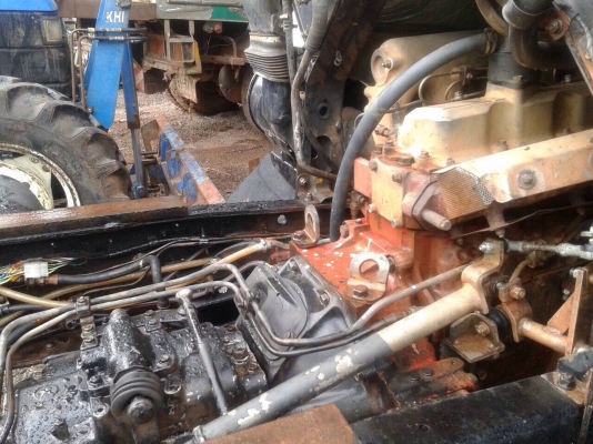 ขายแชสซีรถบรรทกุสิบล้อ HINO SUMO227 เครื่องเดิม EM100-220 แรง 2 เพลา เกียร์เดิม ทะเบียนพร้อม ขายแชสซีรถบรรทกุสิบล้อ HINO SUMO227 เครื่องเดิม EM100-220 แรง 2 เพลา เกียร์เดิม ทะเบียนพร้อม