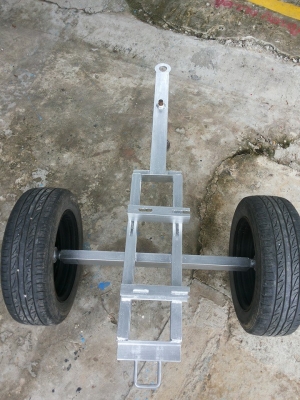 ขายและรับทำแท่นลากเครื่องรถไถสูบน้ำ