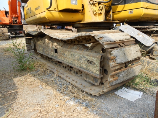 ขายรถขุด KOMATSU PC70-7 (เก่านอก) ขายรถขุด KOMATSU PC70-7 (เก่านอก)