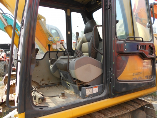 ขายรถขุด KOMATSU PC70-7 (เก่านอก) ขายรถขุด KOMATSU PC70-7 (เก่านอก)