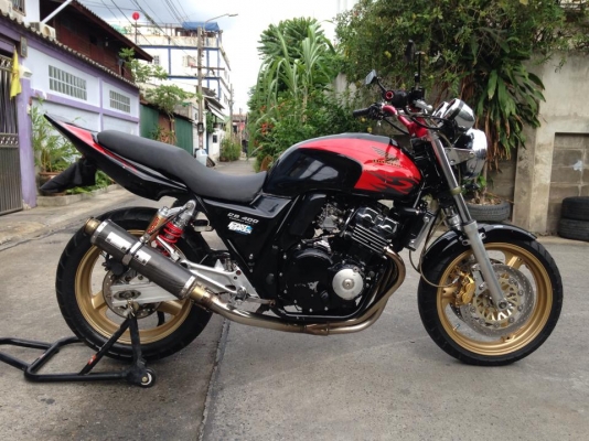 CB 400 ปี94 ทะเบียนพร้อมโอนแต่งเต็ม CB 400 ปี94 ทะเบียนพร้อมโอนแต่งเต็ม