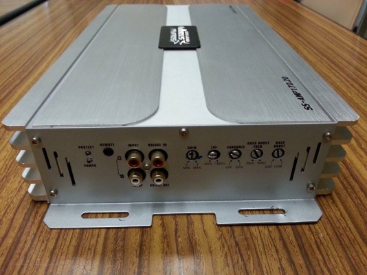 แอมป์คลาสดี  2000 วัตท์