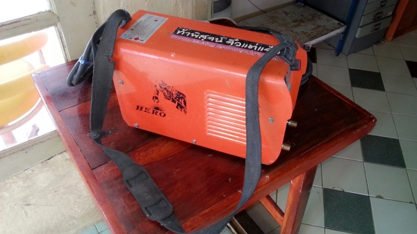 ขายเครื่องเชื่อมระบบ INVERTERพลังสูง300Aแบบหน้าปัดดิจิตอลยี่ห้อHEROพร้อมใช้งาน