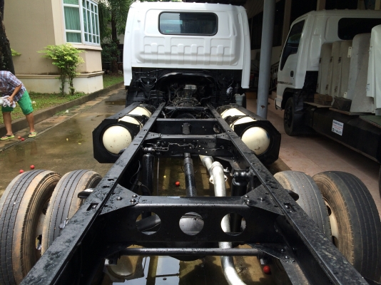 ขายรถ6ล้ออีซูซุ NPR  เครื่องยนต์ NGV 100\% รถมือสองสภาพดีจากญี่ปุ่น จดทะเบียนพร้อมใช้ มีเล่มพร้อมโอน