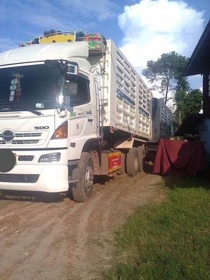 ขายรถพ่วงสิบล้อดัมพ์ HINO เครื่อง 380 แรง ปี 56 ดัมพ์แม่ลูก ลูก 3 เพลาแท้ ไมล์ 40,000