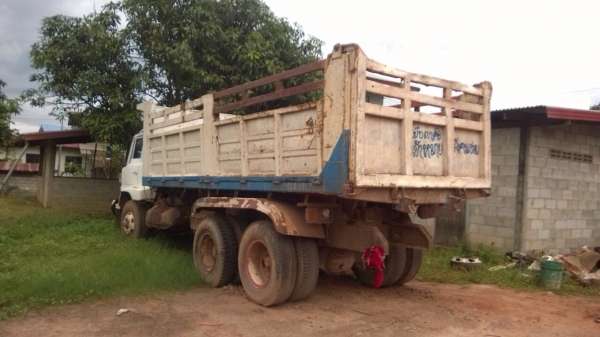 ขายรถบรรทุกสิบล้อดัมพ์ HINO KT725 - 2 เพลา เครื่องเดิม เกียร์เดิม เบรคลมดัน พวงมาลัยพาวเวอร์ ม.79