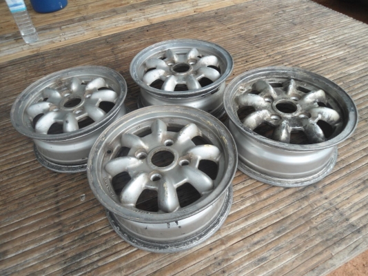 ขายต่อครับ ขาย ล้อกล้วย Enkai ขอบ 13 4 รู 114.3 กว้าง 5.5 แท้ ขายต่อครับ ขาย ล้อกล้วย Enkai ขอบ 13 4 รู 114.3 กว้าง 5.5 แท้