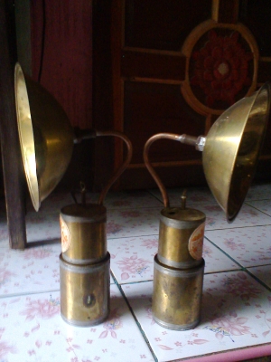 ตะเกียงแก๊สทองเหลืองญี่ปุ่นเก่าเก็บ