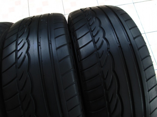 ขายยาง DUNLOP SP01 205-55-16 ปี2113 (1ชุด) ไม่แพง