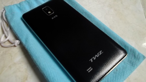 สมาร์ทโฟน TWZ-A45 สีดำ