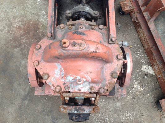 ขายปั้มน้ำ Split case มอเตอร์ 10 HP. 380 V ขนาด เข้า 5 ออก 4 นิ้ว สภาพดี มี 4 ชุดครับ