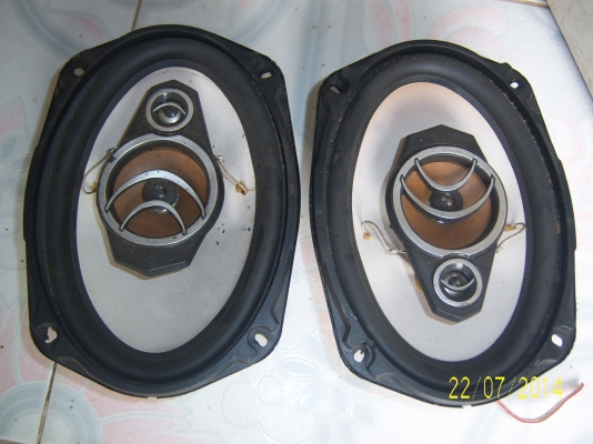 ลําโพงกลาง8นิ้ว