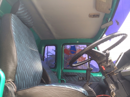 มาอีกแล้วครับ รถพ้อมใช้ ร๊อกใหญ่240/เกียร์อีตั้น/มีไฟแนนต์รองรับครับ